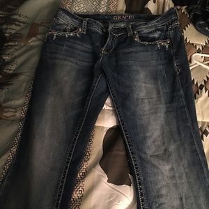 GRACE IN LA JEANS